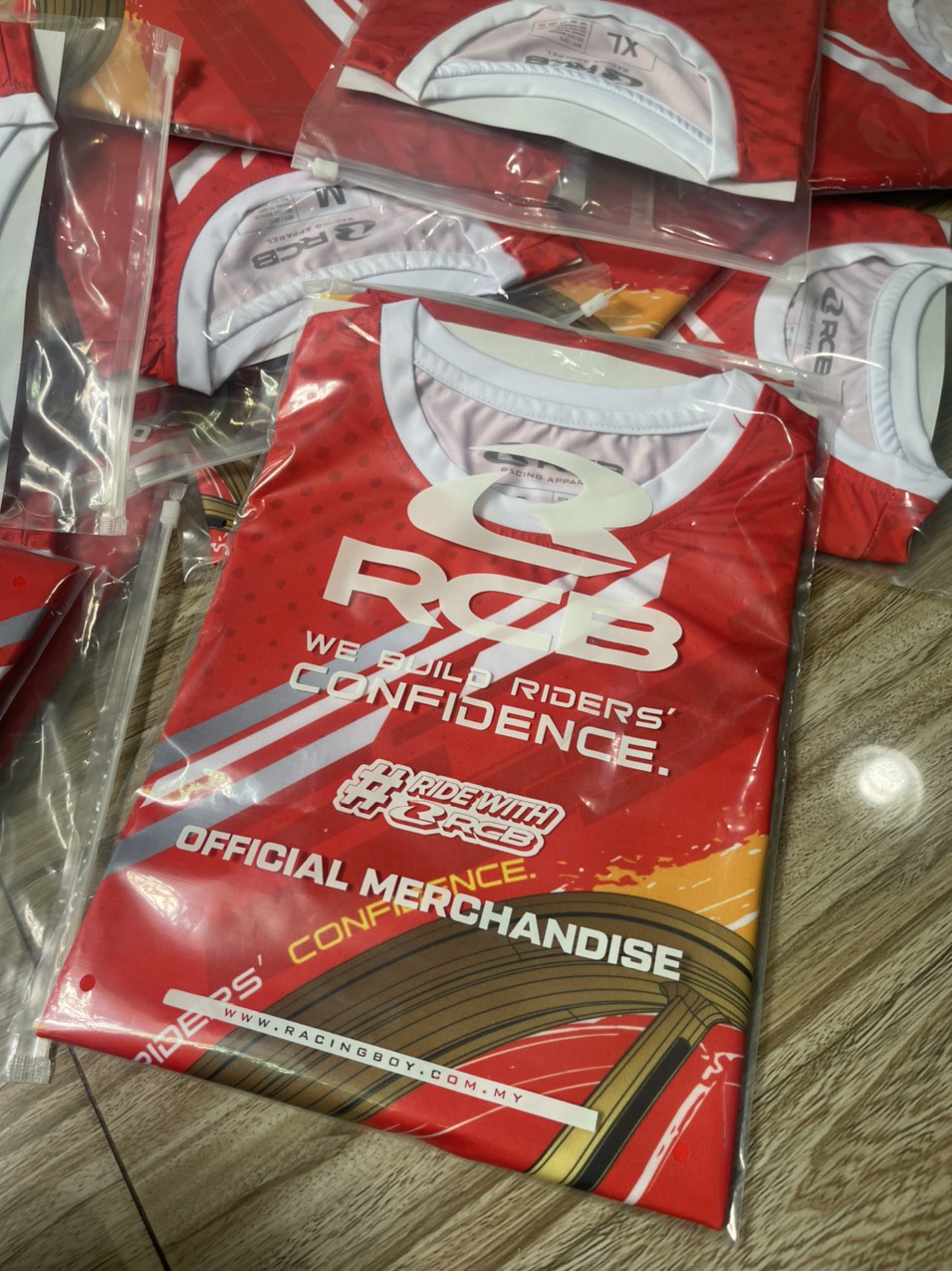 SẢN XUẤT ĐỒNG PHỤC ÁO THUN